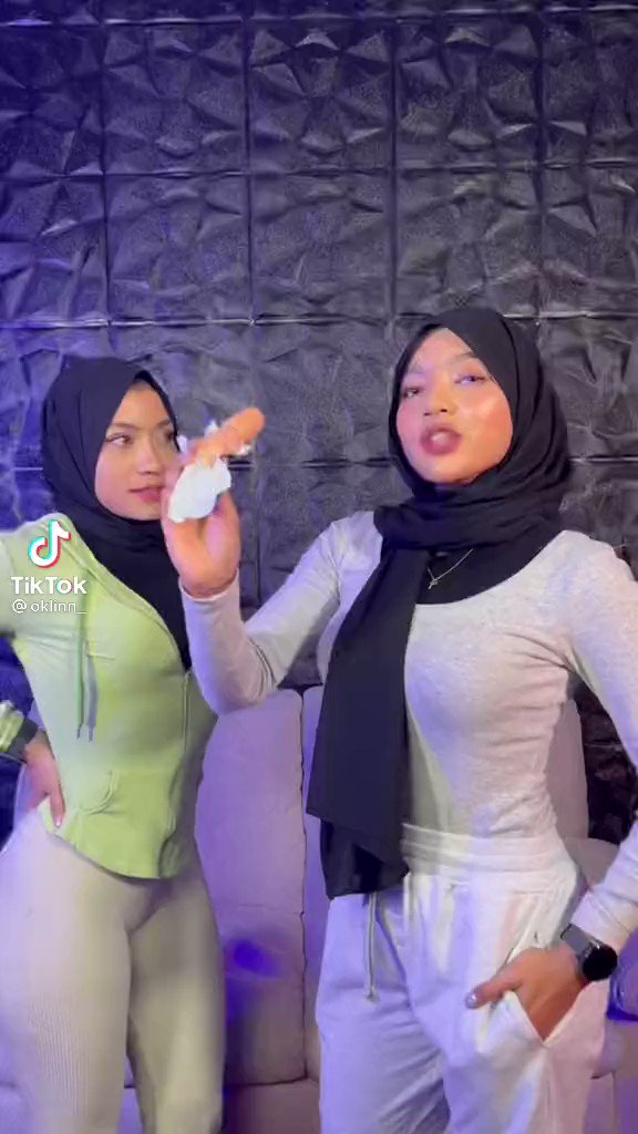 Seks ayol Kanya sikish