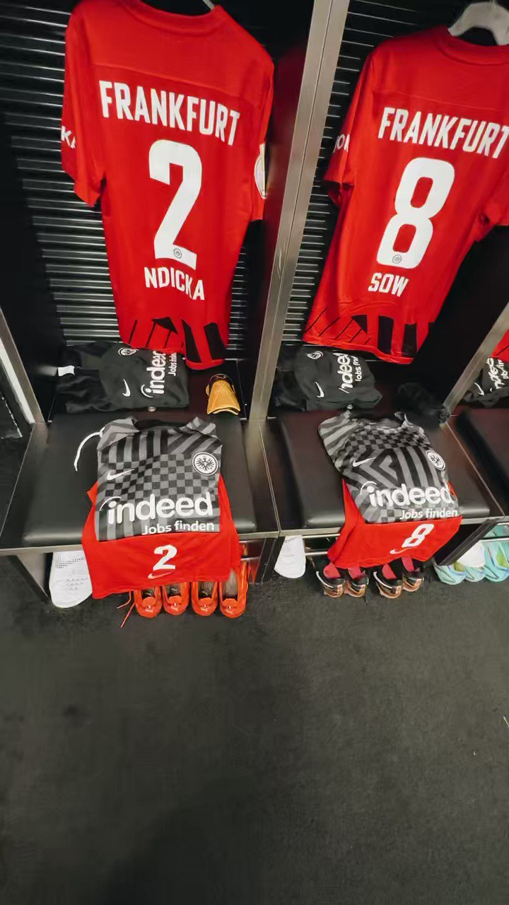 Eintracht Frankfurt on Twitter "Kurze Achterbahnfahrt durch die Kabine