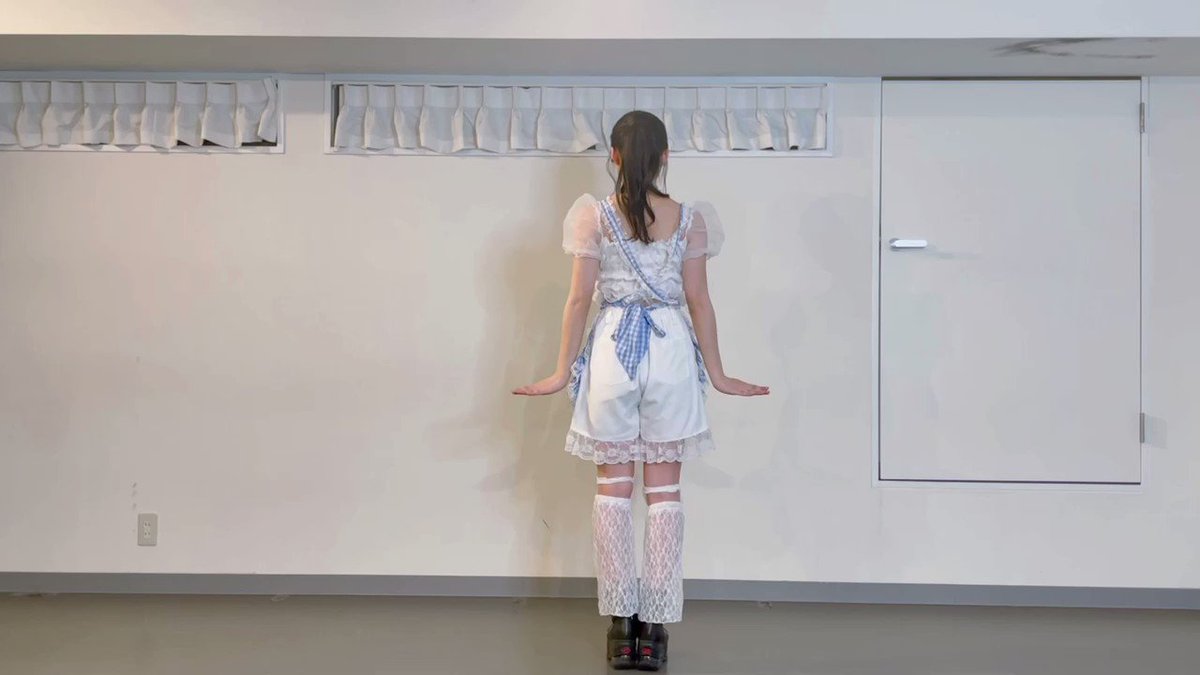 33チェキ　尾林結花　虹コン　虹のコンキスタドール 33チェキ 尾林結花 虹コン 虹のコンキスタドール