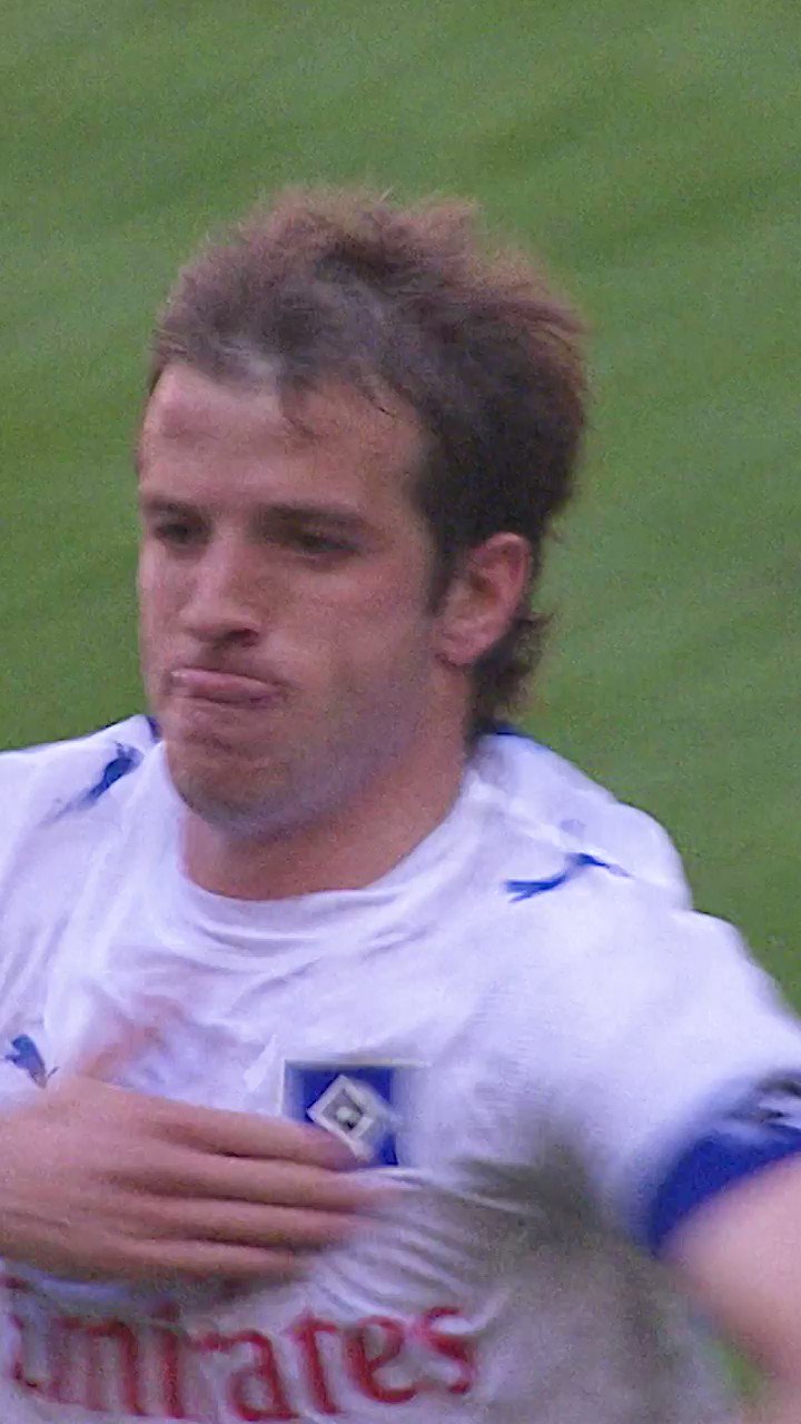 Happy Birthday to Rafael van der Vaart who turns 40 today ! 