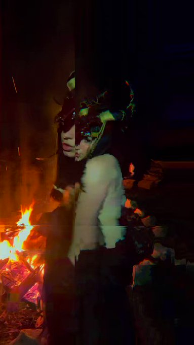 Praise Freyja ?????? #witch #witchcraft #occult #pagan #NewAge #villagewitch #Memphis https://t.co/T