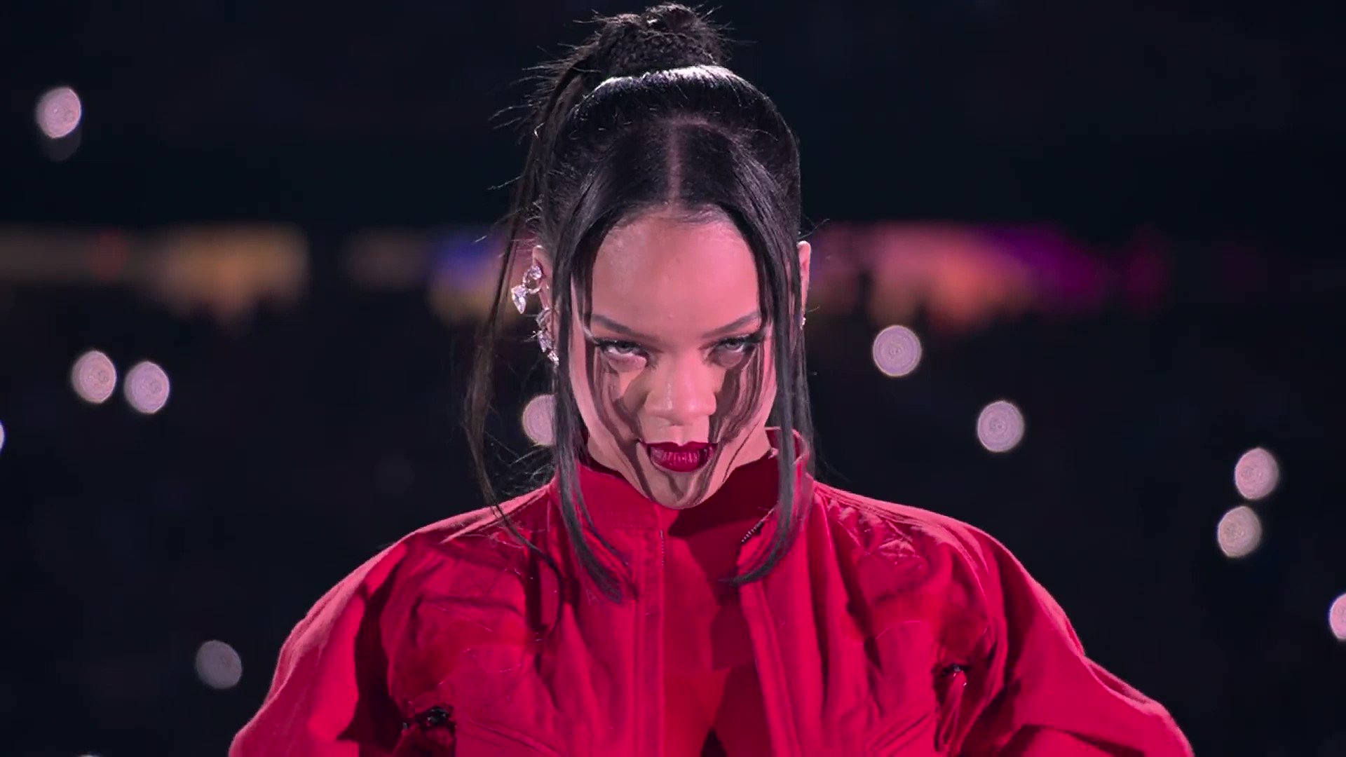 Why didn't Rihanna perform at the 2019 Super Bowl? Twitter explodes as the  singer's set to headline 2023 Halftime show