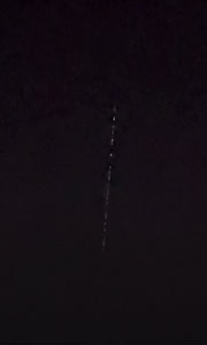 Cohasset TMZ on Twitter "Spoiler alert! The odd string of lights in