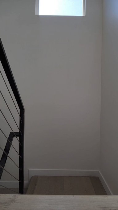 We love the way @Roxas_Caelum shows off his expansive real estate holdings. #TLAgayvoriteThings 

https://t