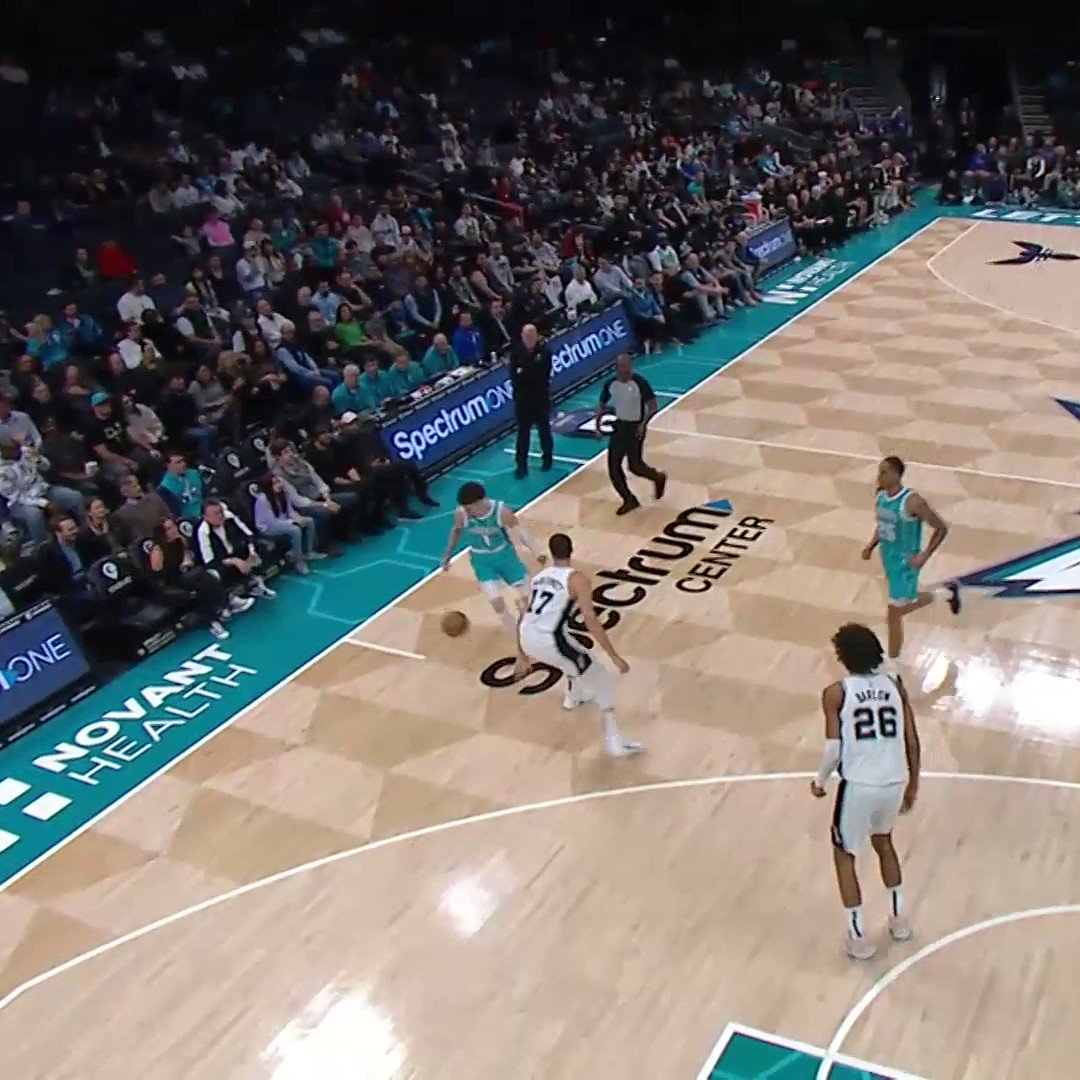 NBA on Twitter "Handle on 💯 https//t.co/pu4kVuVyuX" / Twitter