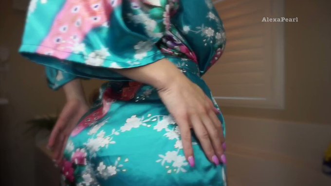 Thank you for buying! BBC Fucks My Creamy Wet Pussy https://t.co/JvK1eyeUcX #MVSales https://t.co/tl