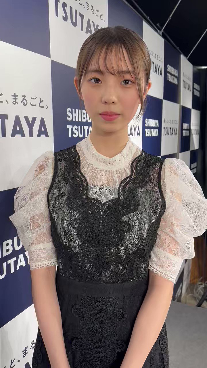 驚きの価格 菊地姫奈 写真集 moment お渡し会 サイン本 asakusa.sub.jp