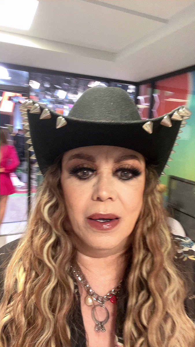 La Chicuela♥️ on Twitter "choninosalpiso con kike_mayagoitia