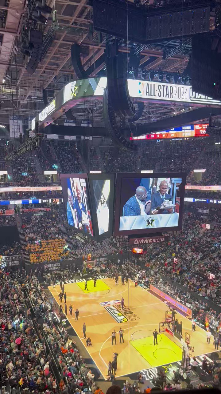 Shaq leads Vivint Arena in singing Happy Birthday to Charles Barkley. 