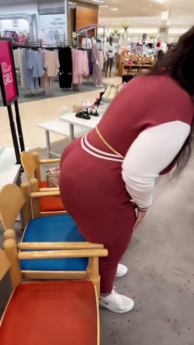 So this happened the other day ????? had to hold the chair down and pry my booty outta that seat ????