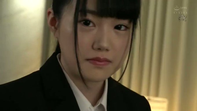 最後の面接は2対1の面談で身体をオイルまみれにされました…(*´Д｀) https://t.co/bOXq4N2h1P