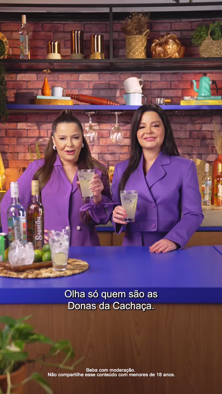 Maiara e Maraisa on X: "Este é o nosso novo amor, @sagatiba_brasil, a cachaça premium mais amada do Brasil. 💙 E estamos muito felizes com o nosso cargo como DC: Donas da