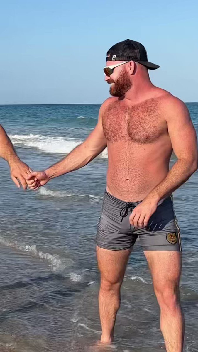 on-twitter-wanna-take-a-walk-on-the-beach