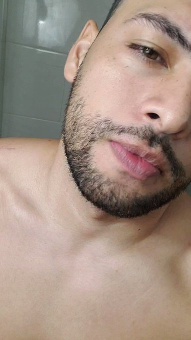 Hi? https://t.co/t1xXF5Axyx