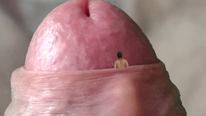 Now that’s a tight foreskin blanket… will teach you for being such a smart arse!

-Trapped under step