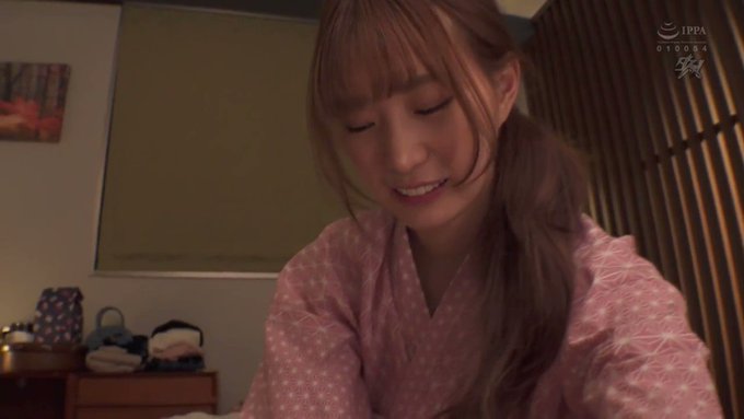 遠距離恋愛中のカノジョと久しぶりに会って愛し合った三日間...  
https://t.co/LfXFOZXQQn