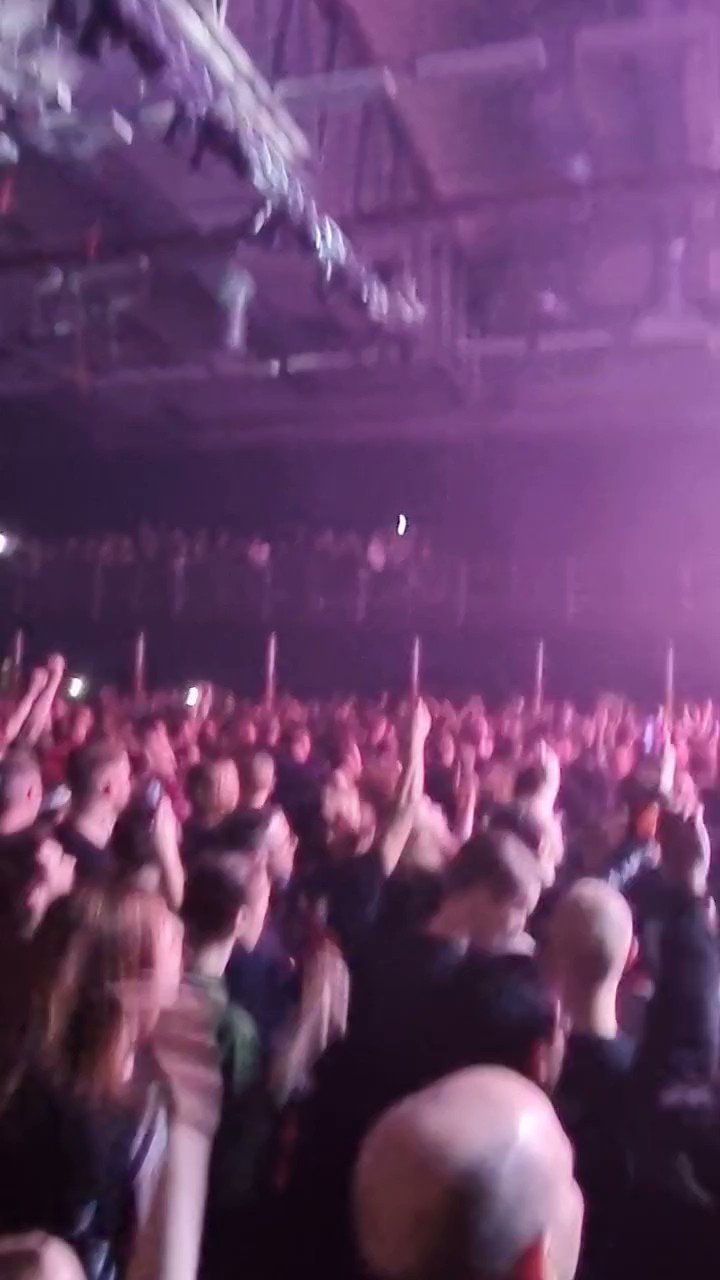 Happy fucking birthday Randy Blythe, great show tonight! 