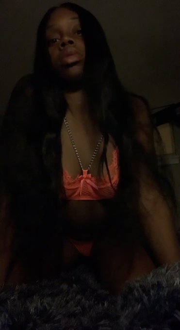 I might post on my Pornhub This weekend! You&rsquo;ll see me soon😁 https://t.co/cTIopCR7OY