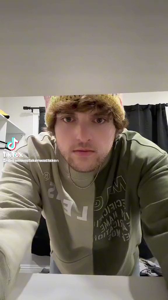 GET A JOB STAY AWAY FROM HER r/SmolBeanSnark