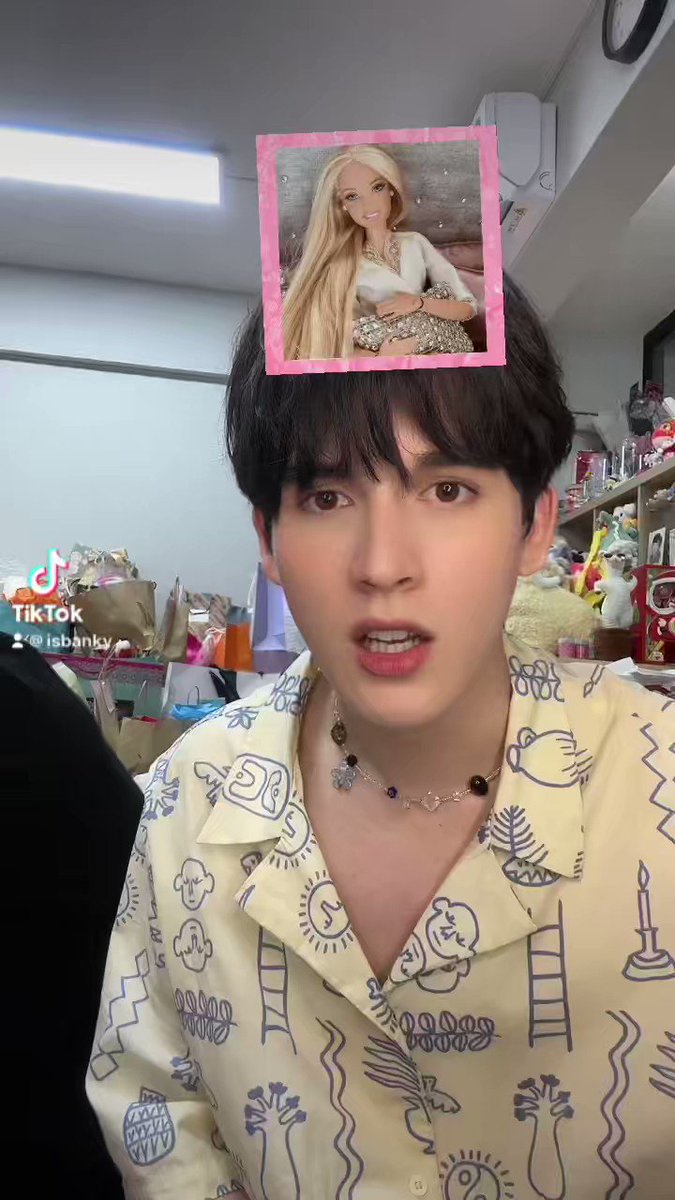 A Z on Twitter: "#isbanky #moslhong #mosbank domestic life 💕"