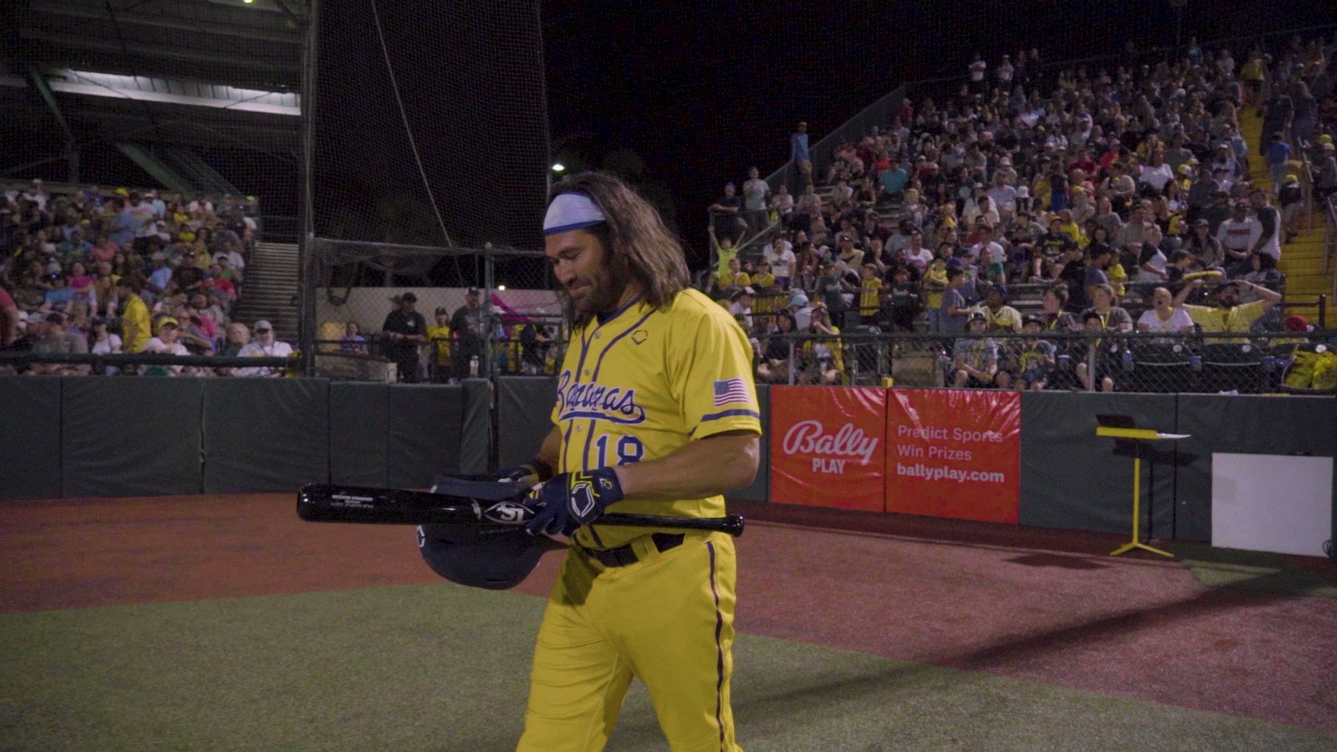 Savannah Bananas on Twitter "Johnny Damon makes his debut for the