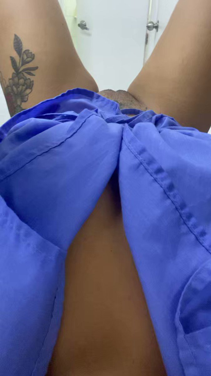 Alexa Lewis’s pics and videos