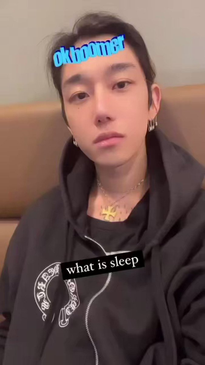 on-twitter-he-just-wants-to-flex-his-visual-that-s-all