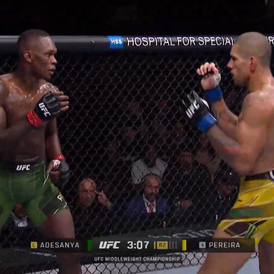 Miguel Class on Twitter "Alex Pereira jabs to head, chest, and body to