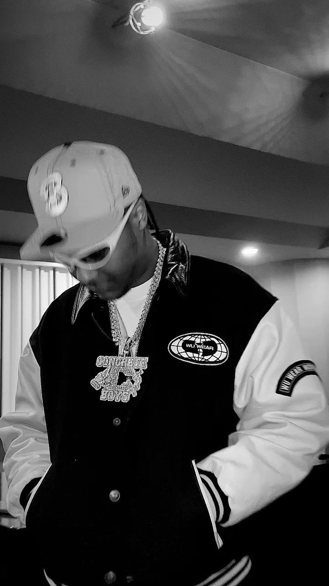 Tendo on Twitter: “RT @dc2trill: 🫡”