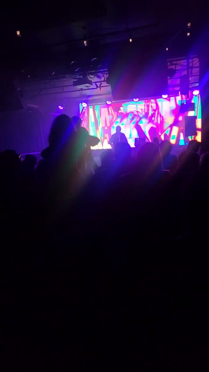 ππ¦π₯π¦ππ πππ£π₯ οΈ BALTIMORE 3/23/5 on Twitter "Lmffffffao BigBigCherry"