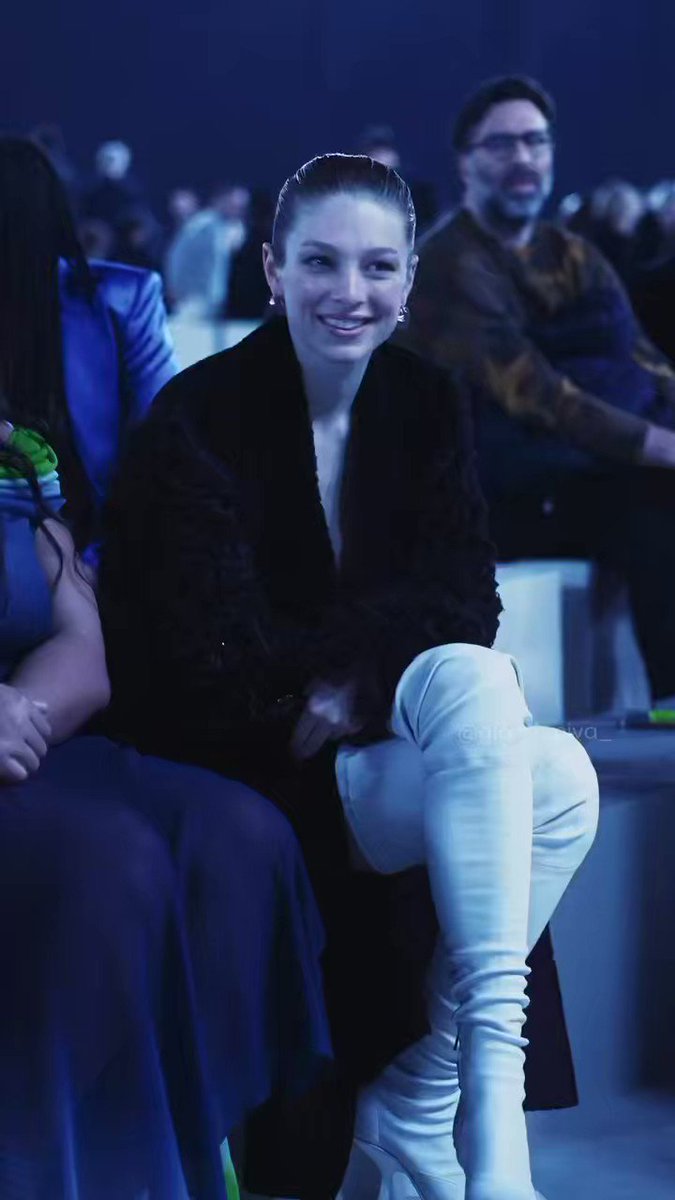 Stef on Twitter: "Hunter Schafer looking beautiful front row at the
