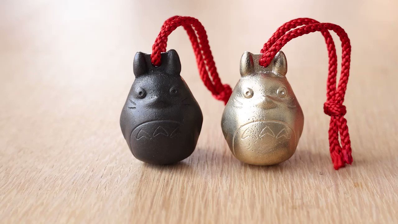 となりのトトロ お守り鈴 2個セット となりのトトロ お守り鈴 2個セットの通販 by clovergirl's shop