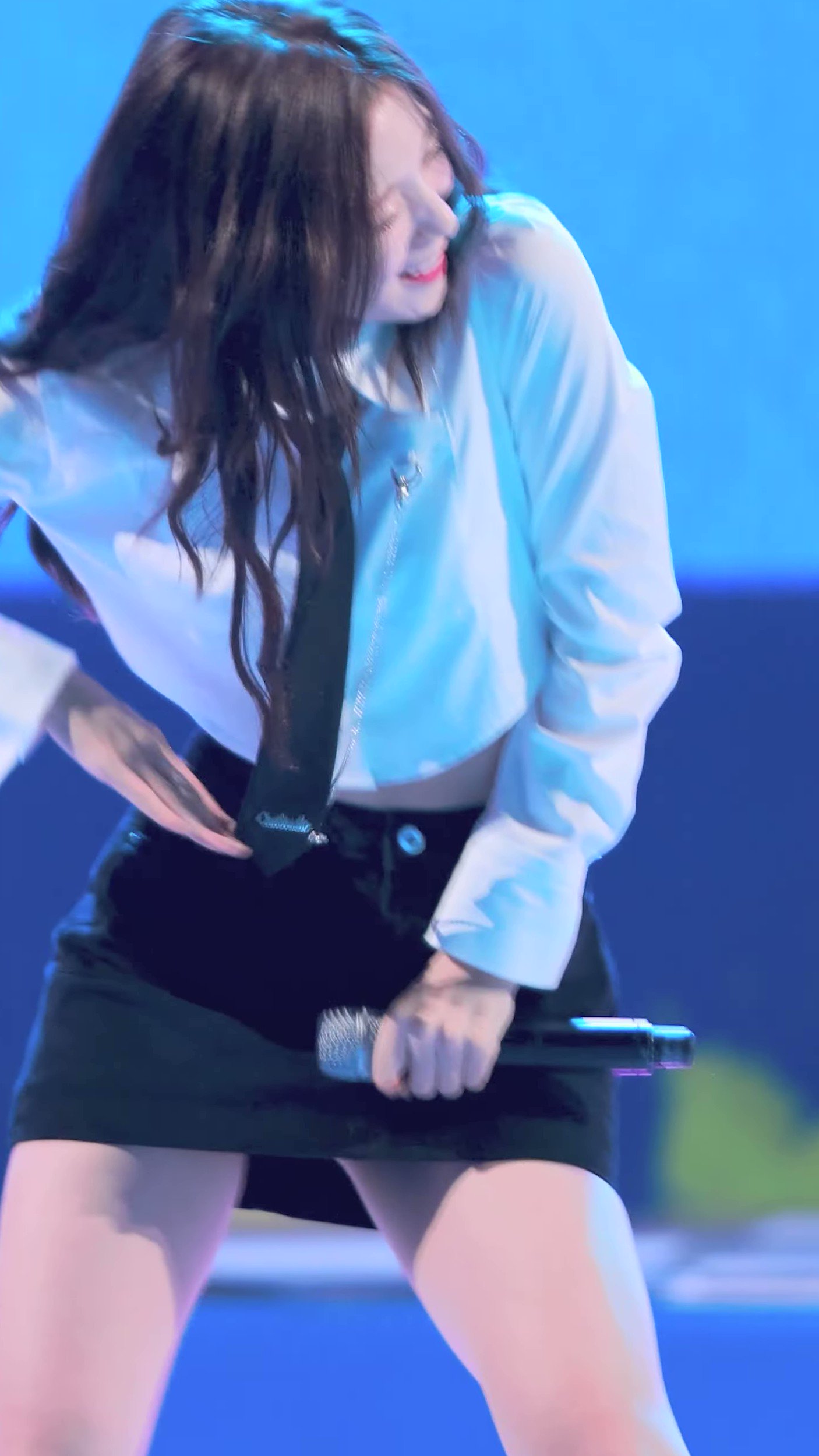 kpop upskirt  / X