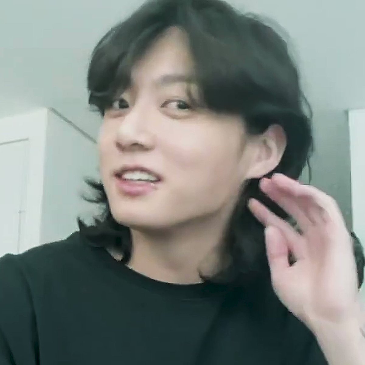 Jk Vids slow On Twitter no Bc Jungkook s Hair Is Long Rn jk-vids-slow-on-twitter-no-bc-jungkook-s-hair-is-long-rn