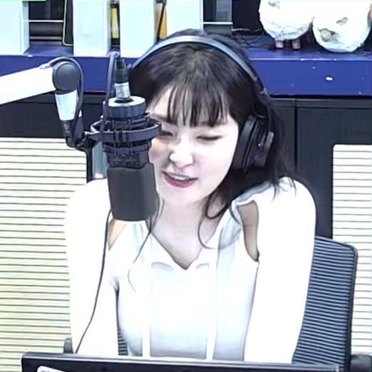 ksg-updates-on-twitter-seulgi-when-i-said-i-d-do-it-wendy-called
