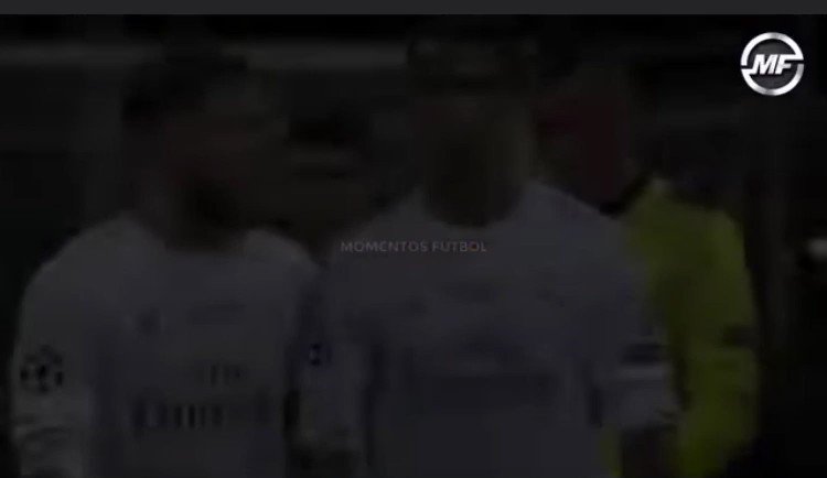 RT @lanrrrre: Champions league final,Real Madrid vs Atletico and up steps Cristiano Ronaldo to win it.
https://t.co/1xDIjVMRpa