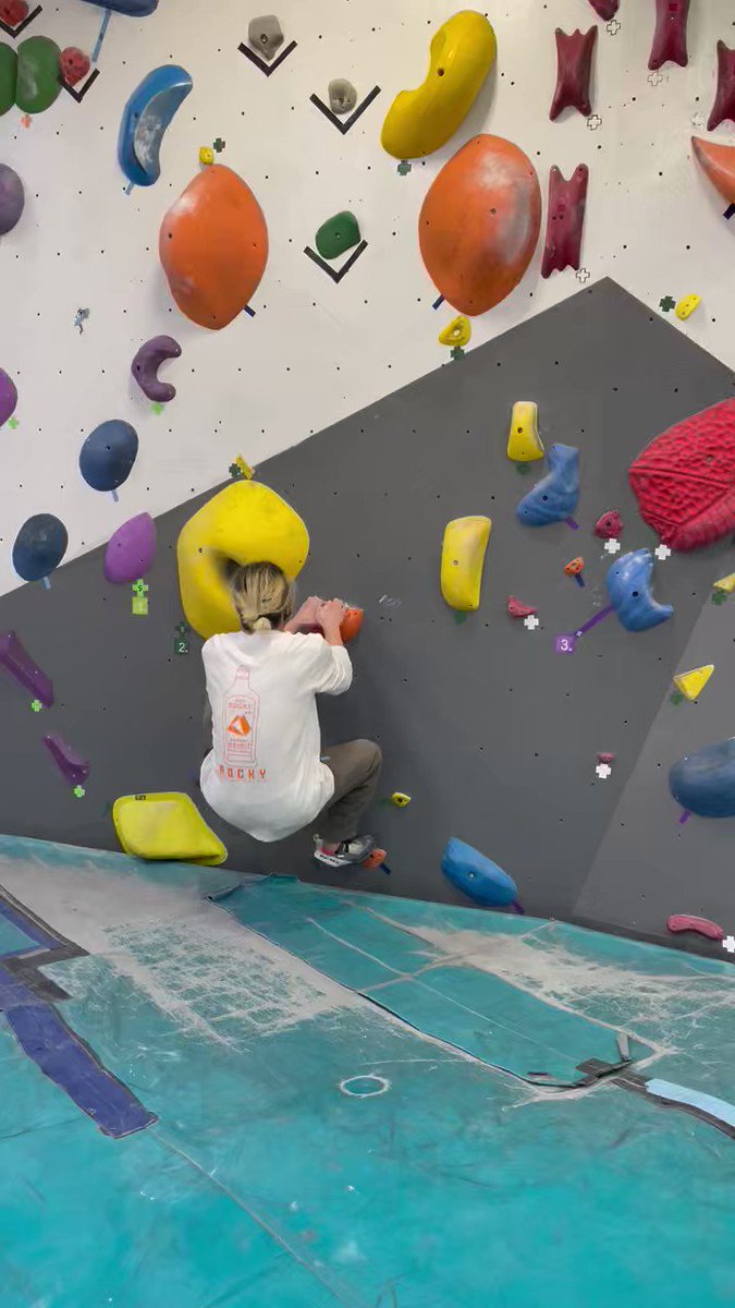58 ガバ ジャグ ホールドセット クライミング ボルダリング - 登山用品 58 ガバ ジャグ ホールドセット クライミング ボルダリング - 登山用品