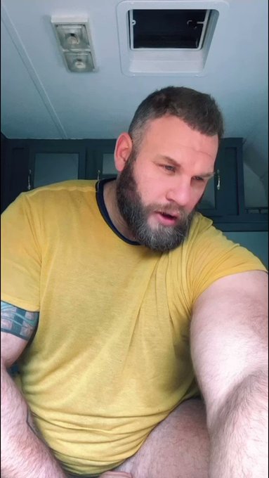 Retweet if you’d ride it ? https://t.co/i8ziEreFcN

#gaybear #gaybears #gayman #gaymen #gaydaddy #gaypride