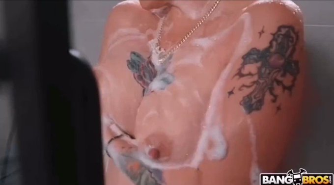 Think I’ll get in trouble for leaking this before they do? https://t.co/8kbayJl4Ts