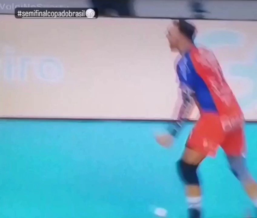 Farma Conde Vôlei São José - Olha a diferença! 😲 O nosso jogador