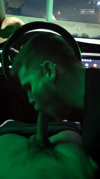 Had to stop and charge the car last night, so of course we had to find a way to pass the time ? #gays