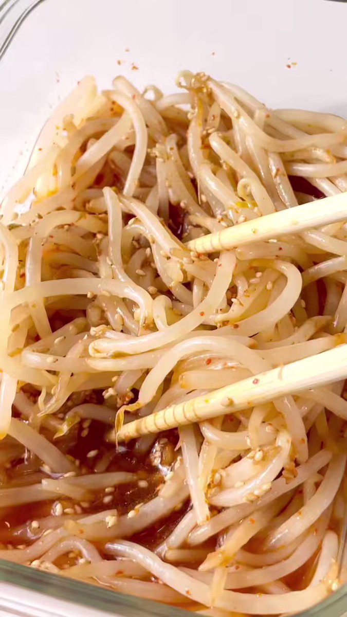 ダイエットにも節約にもピッタリ！お腹が空いたらコレ食べて『悪魔のやみつきもやし』