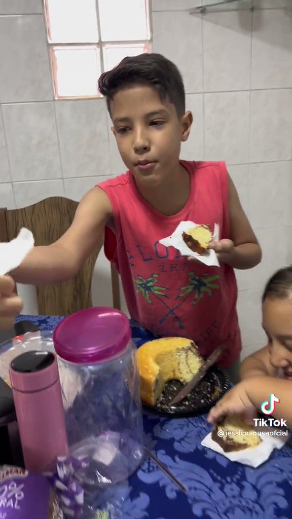 Mc Divertida Mcdivertida GIF - Mc divertida Mcdivertida Mcfunny