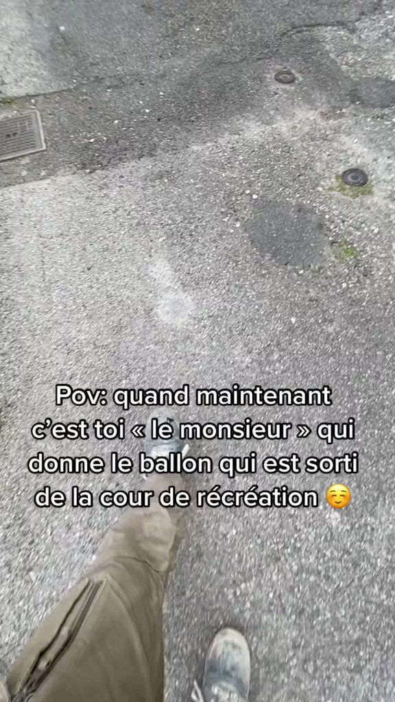 🇩🇿 on Twitter: "Si ça tenait qu’à moi je serai encore en maternelle a