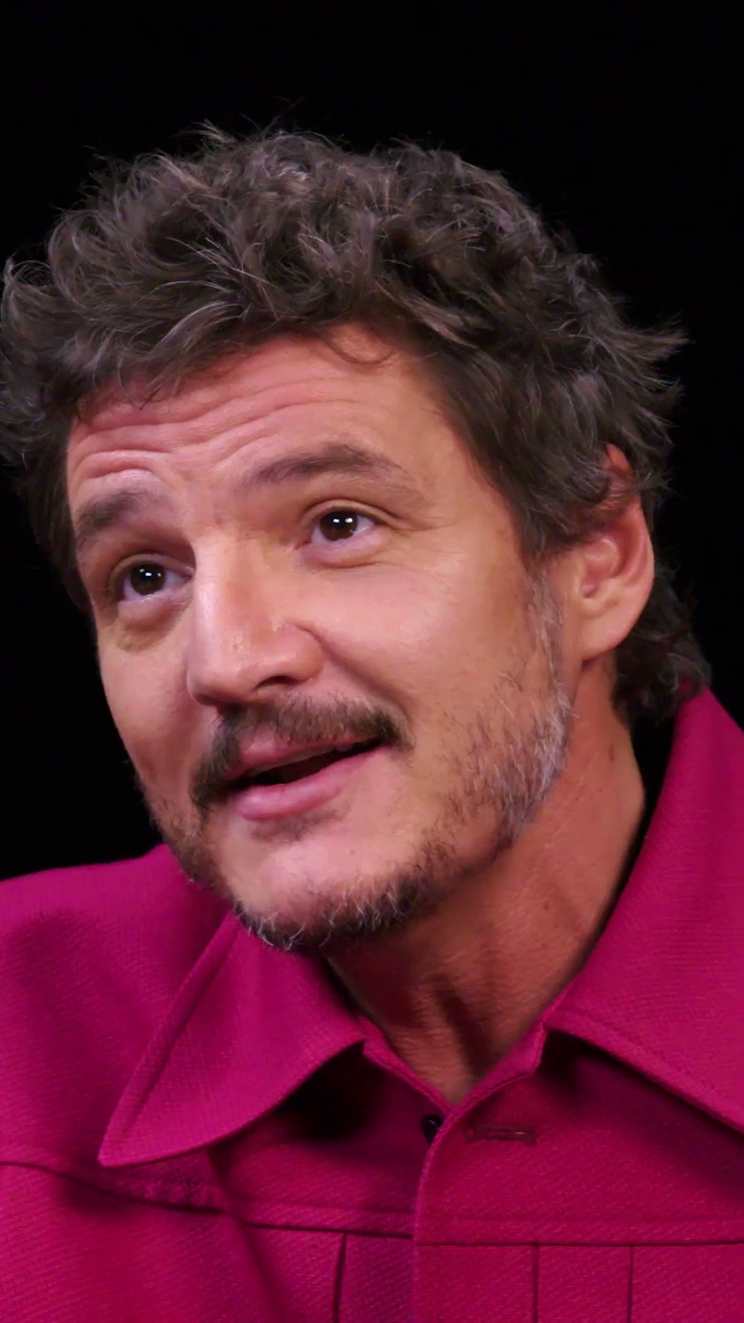 Pedro Pascal Daily on Twitter: "pedro pascal doing an impression of
