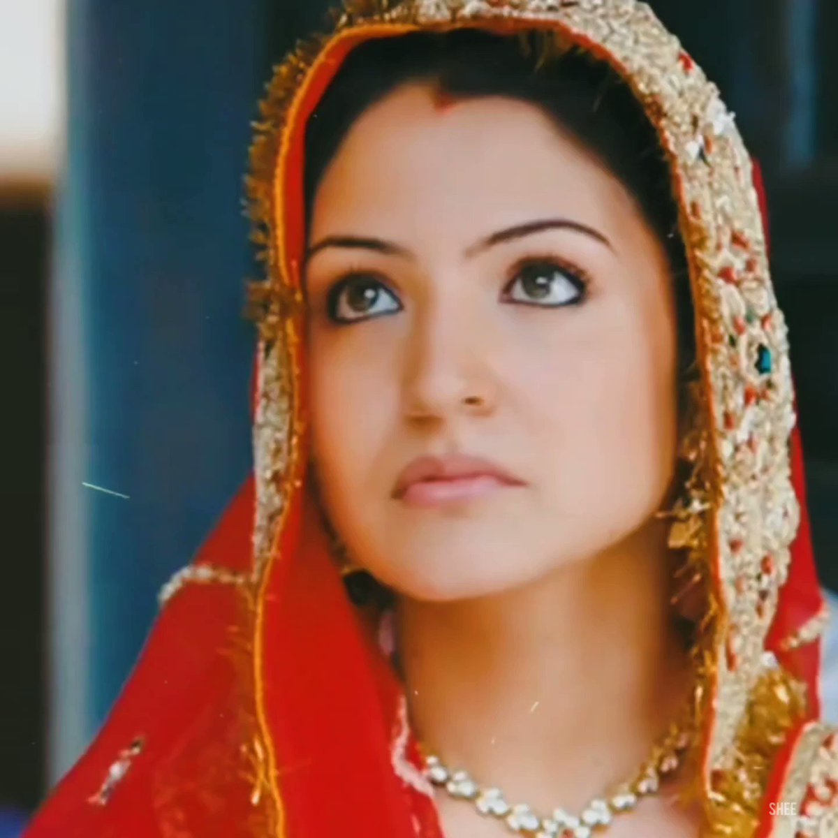 ً on Twitter "Anushka Sharma as taani in Rab Ne Bana Di Jodi (2008) has my whole damn heart