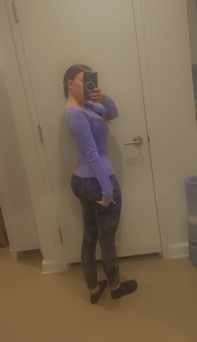 Slim but it’s heavy ? https://t.co/r2MoM16Crx