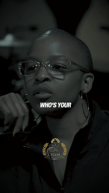 Me ,myself and I https://t.co/PMqvimiIBz<a href="/tag/nuevafotodeperfil"class="tags"><span>#nuevafotodeperfil</span></a>