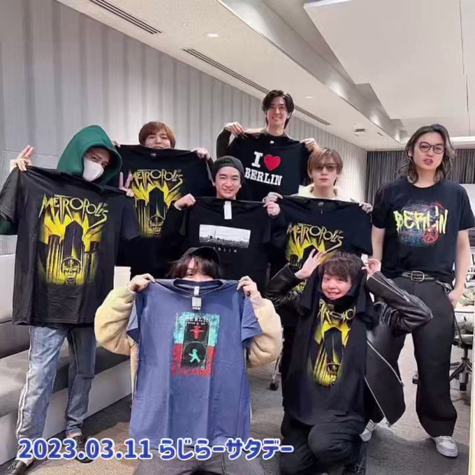 ドイツベルリン発 ミニマリズムブランド ASKYURSELF パーカー 通販の