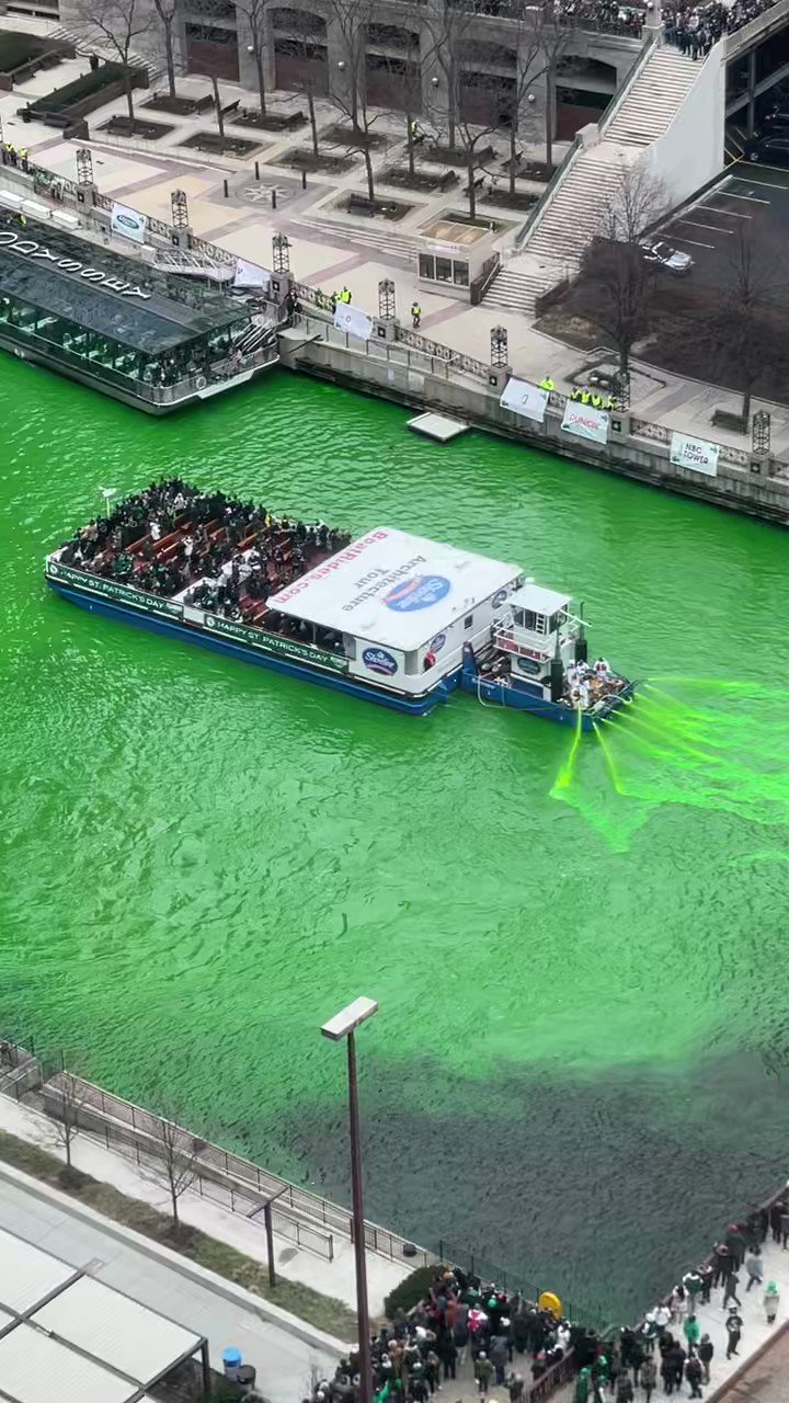 Barstool Chicago on Twitter "It’s here and it’s beautiful https//t.co